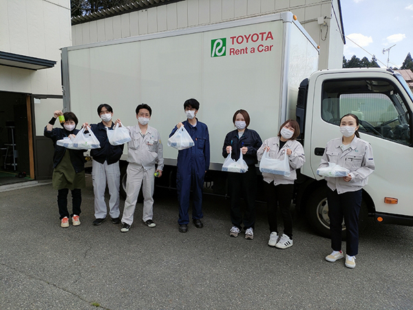 みんなで一緒に食べました！