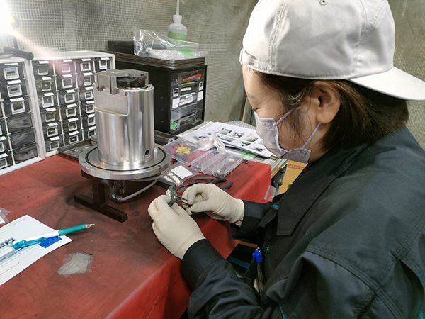 洗浄で組み立てるところ。